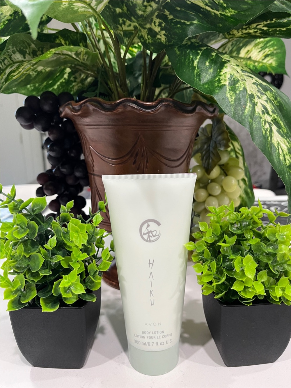 Avon Haiku Body Lotion — Cream, Light Green Accents